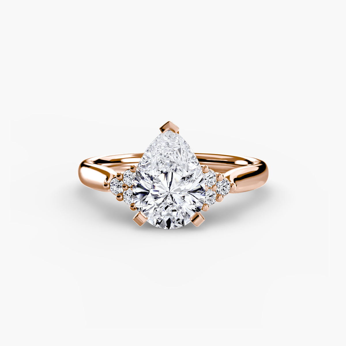 Inés Solitaire with Cluster Shoulders