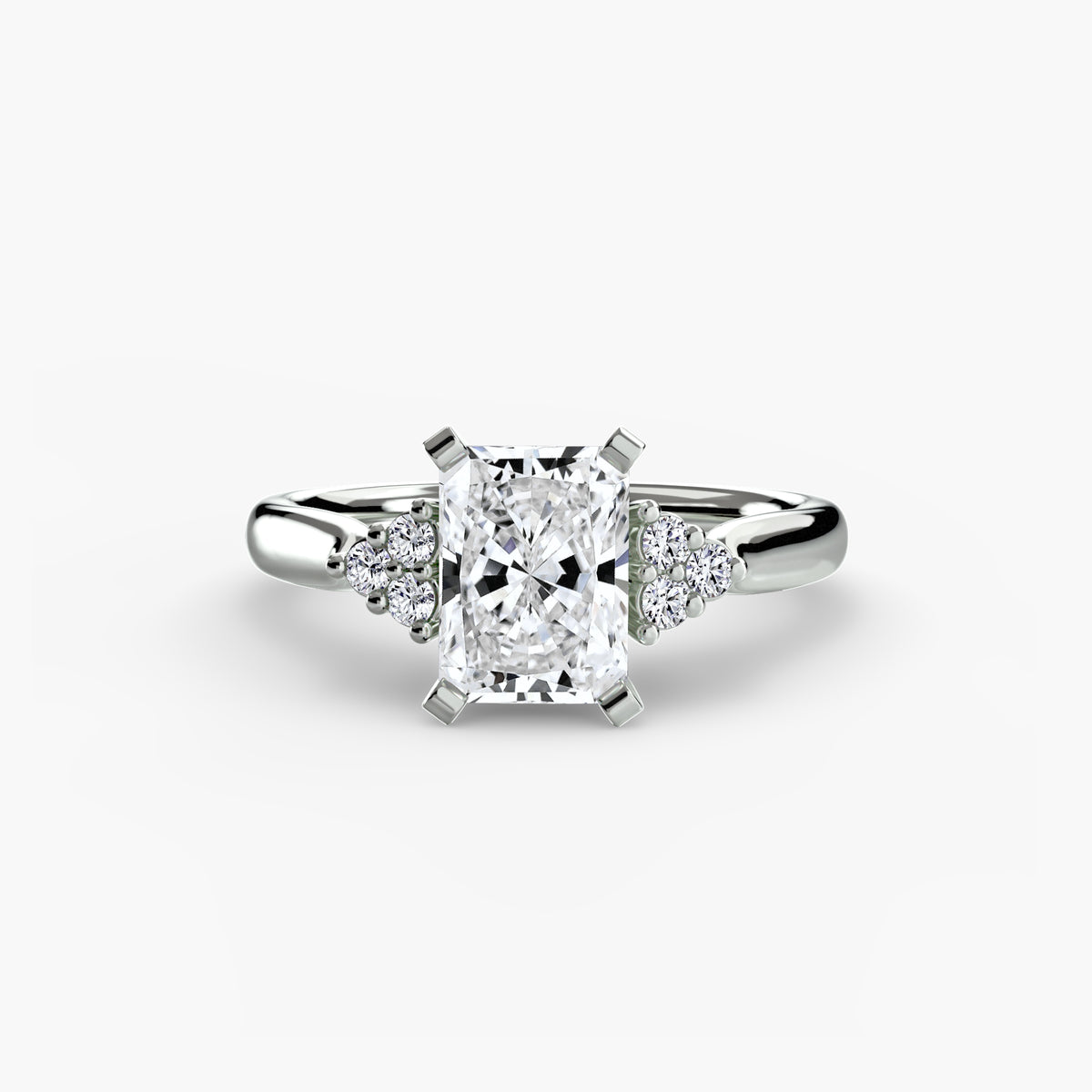 Inés Solitaire with Cluster Shoulders