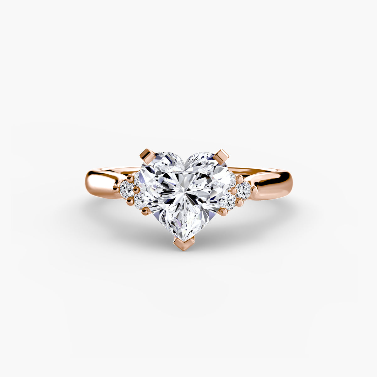 Inés Solitaire with Cluster Shoulders