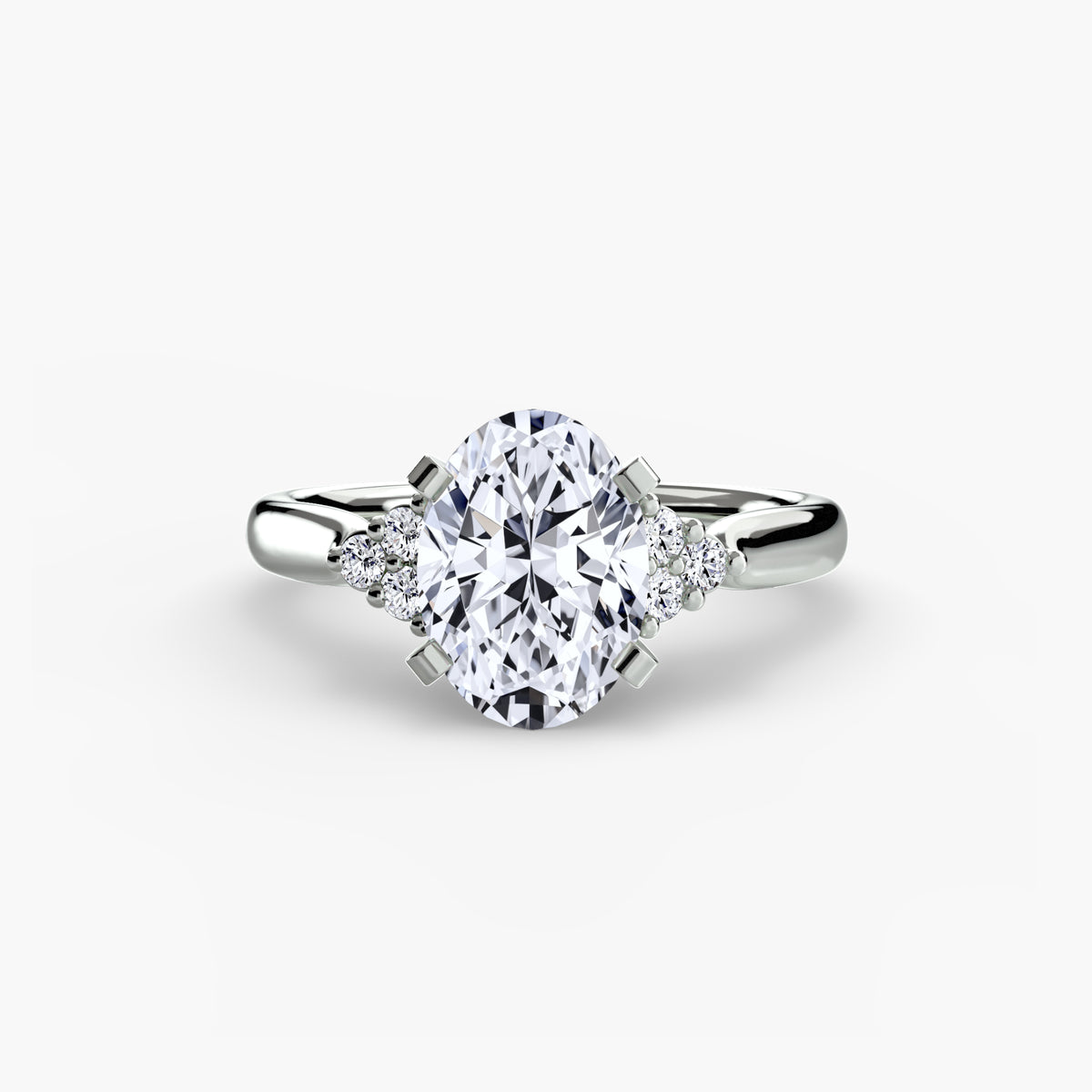 Inés Solitaire with Cluster Shoulders